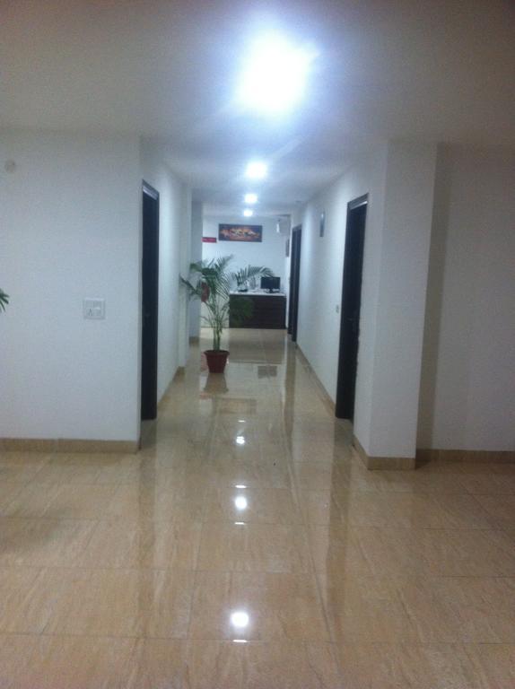 Cyber Inn Gurgaon Exterior photo