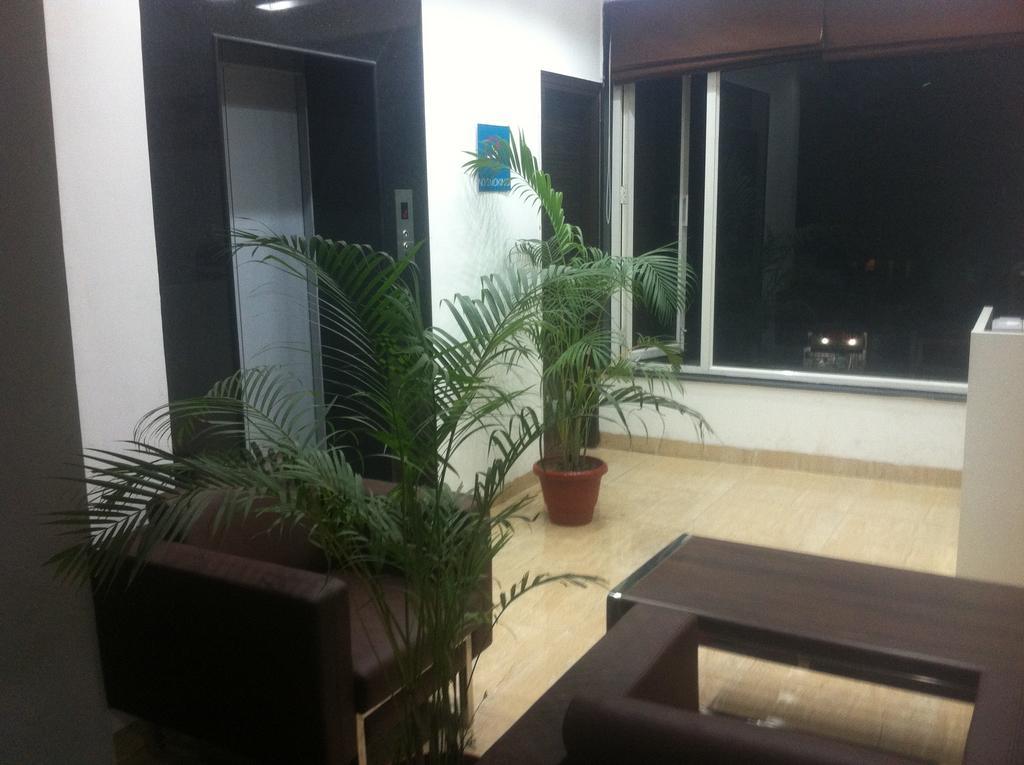 Cyber Inn Gurgaon Exterior photo